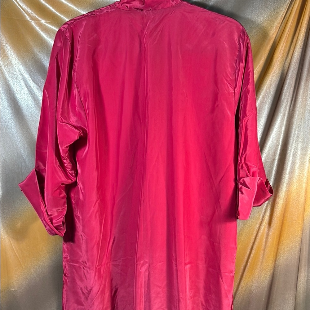 Vintage silky Chinese Pink Women's Robe. Frog closure. Small damage inside A2 - Picture 8 of 10